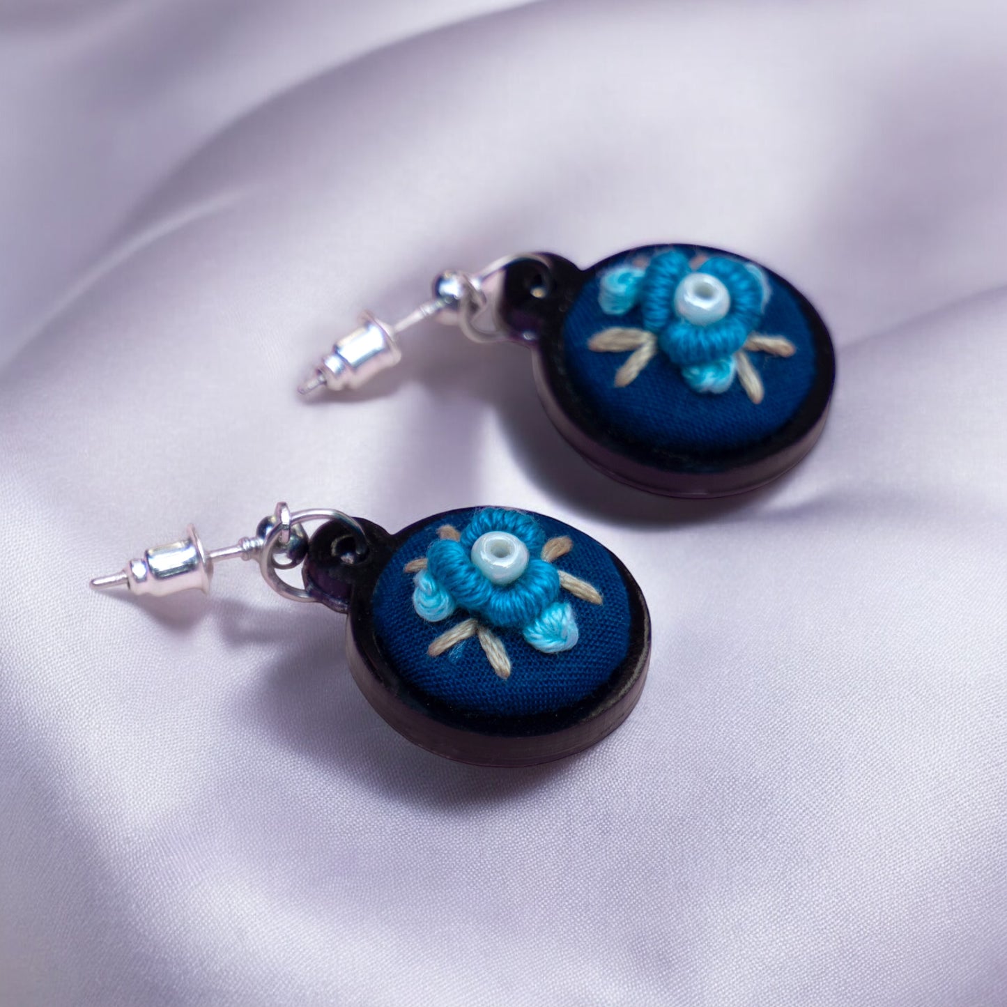 Blue topaz - Dangle Earrings